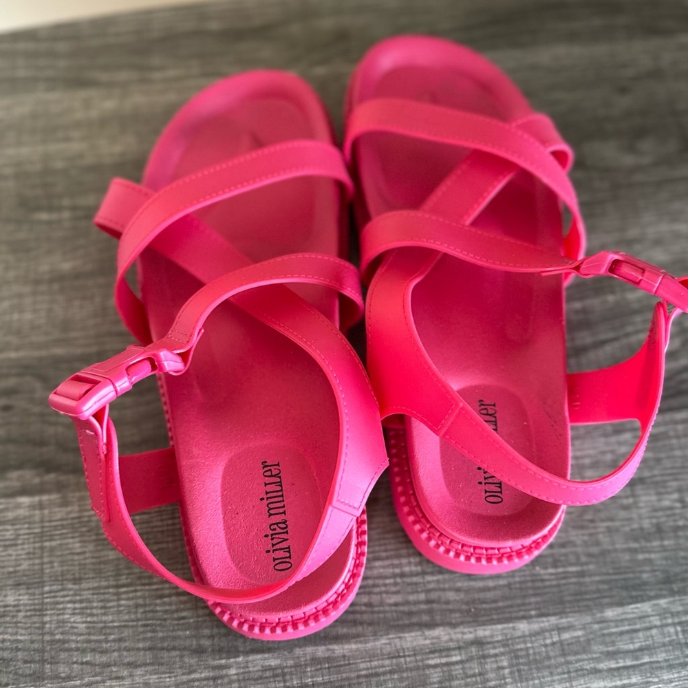 Olivia Miller Pink Sandals